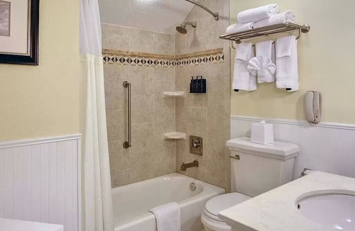 Kingsmill Condo | Golf Course Studio - Kingsmill, Minutes to Busch Gardens & Colonial Williamsburg