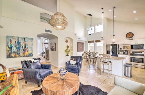 Tatum Ranch Cottage | Golf & Unwind Poolside: Cave Creek Group Retreat!