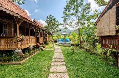 Sidemen House | Green Labak 1