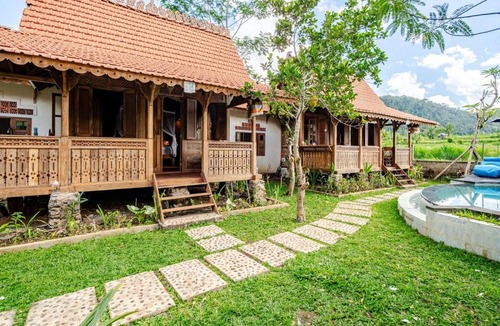 Sidemen House | Green Labak 1