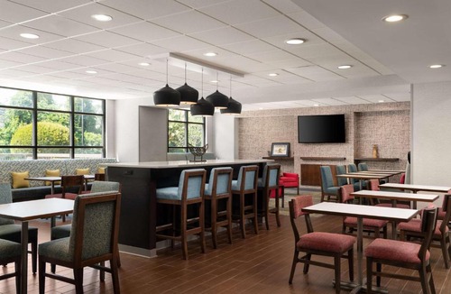 Pine Forest Hotel | Hampton Inn Spring Lake Fayetteville