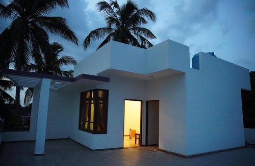Arunagiri Nagar Bed & Breakfast | Harbour Front Villa