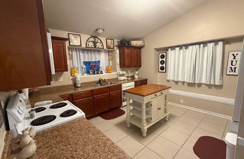 Harvey House | Harvey Haven Hideaway