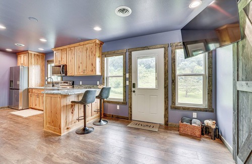 Viola Cabin | Hike, Fish & Relax: Kickapoo River Cabin!