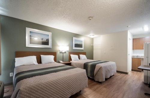 Kent Hotel | HomeTowne Studios by Red Roof Seattle - Kent/Des Moines