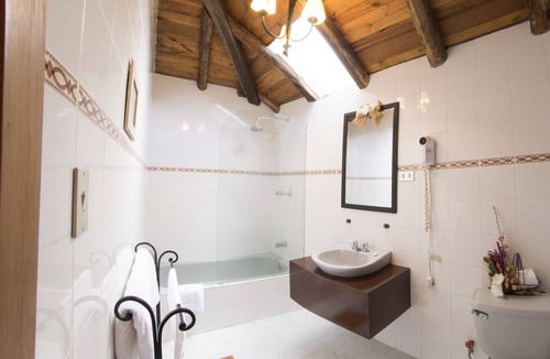 Cuenca Hotel | Hostería Caballo Campana