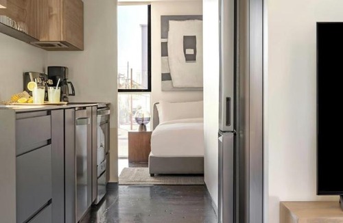 Evans Churchill Apartment | Ida Phoenix