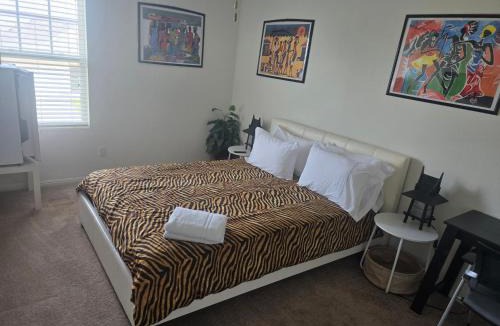 Manor Bed & Breakfast | Imani