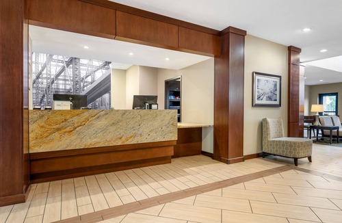 Warrendale Apartment | Inviting 1BR Suite | Daily Breakfast + Pool Access