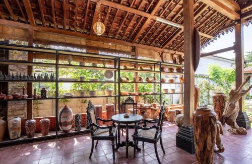 Central Lombok House | JavaLO Lite