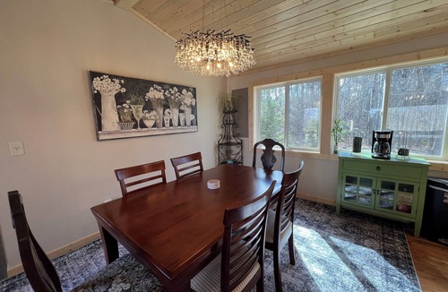 Backus Cabin | Lake Front Cabin with Private Dock
