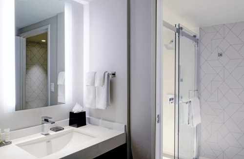 Harbor Hotel | Long Beach Marriott
