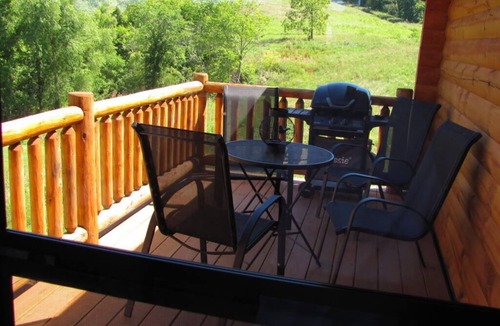 Dubuque Cabin | Lorelei Cabins: 'Not just a place, but an experience!' The Aster