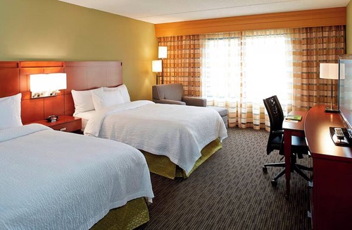Ithaca Hotel | Marriott Ithaca | 2 Queen | Ithaca Commons, Finger Lakes, Indoor Pool