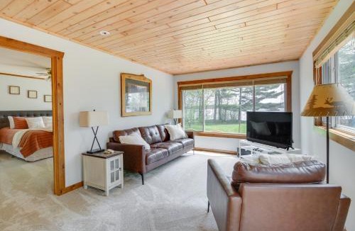 Ossipee House | Minnesota Cabin w/Deck & Private Beach