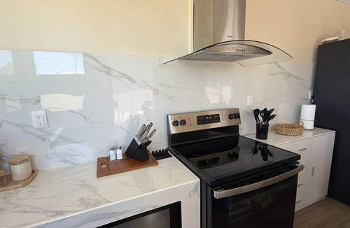 Parrita House | Modern 2BR ,Private Pool, AC and EV Charger
