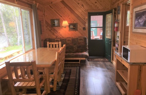 Ely Cabin | Moose Track Adventures Resort
