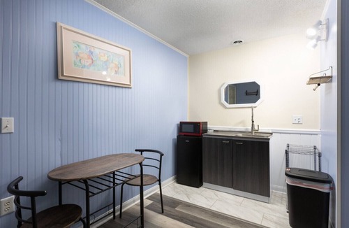 Kitty Hawk Villa | Ocean View End-Unit Townhome | Steps to Beach | Pool, Bikes & More