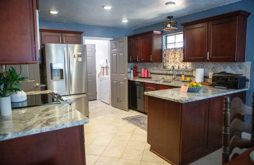 Stillwater House | Out West Hideout Sleeps 10