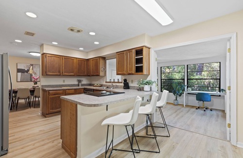 Gainesville House | Palm Tree Paradise minutes from UF