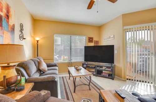 Maryvale House | Phoenix Group Getaway, 3 Mi to State Farm Stadium!