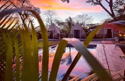 Canafistula Bed & Breakfast | Pyramid Source
