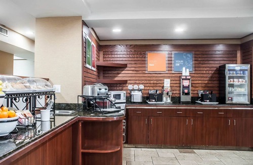 Dunkirk Hotel | Quality Inn Dunkirk