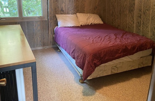 Cable Cabin | Quiet 3-level lakefront condo on Lake Owen
