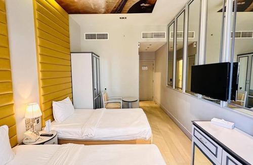 Jadaf Hotel | Reflections Hotel