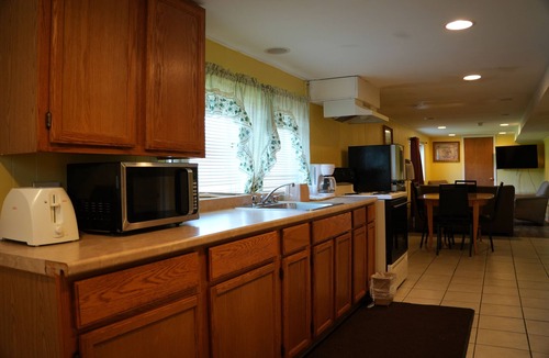 Webster Crossing Hotel | Relax Inn