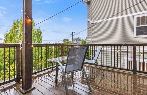 Mount Baker House | Remote Workers' Dream with Parking & Sunset Views!