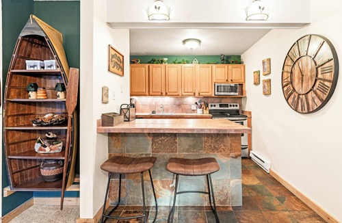 Peak 9 Condo | Riverfront! 3 Full Bathrooms; Walk to Town, Hikes