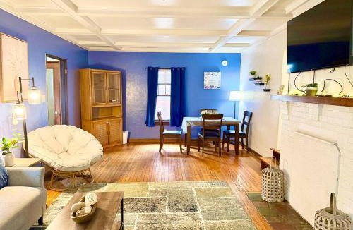 Eastside House | Room with Shared Spaces Close to Syracuse University and Downtown