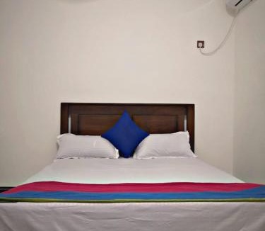 Addalachchenai Hotel | SARAH Beach Resort