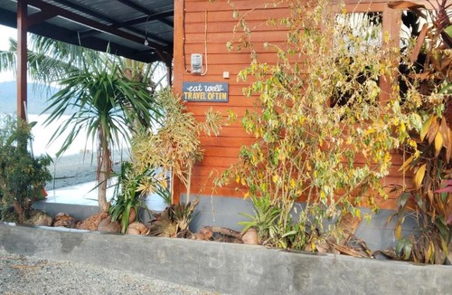 Ampana Resort | Seaside