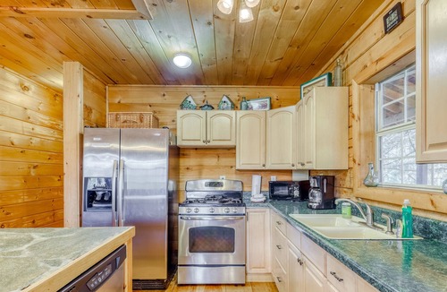 Epworth Cabin | Secluded creekfront cabin w/ firepit, private hot tub