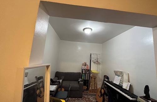 Red Hook Apartment | Semi-Private Sleeping Quarters in Red Hook, Brooklyn