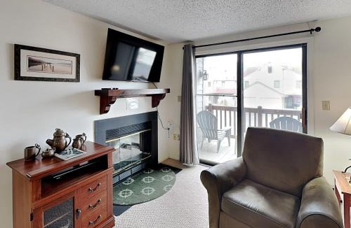 McHenry House | Ski Harbor 45