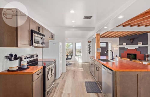 Apache Junction House | (SL) Breathtaking Views, Private Pool/Spa