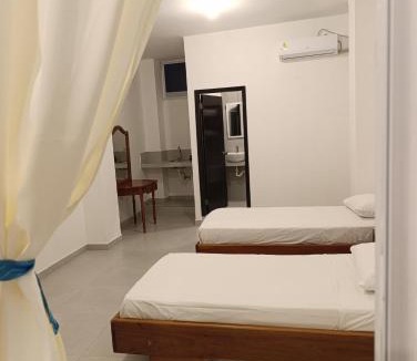 Bahia de la Academia Apartment | Small House