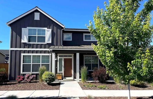 Boyd Acres House | Spacious, Cozy & Charming, 10 min from downtown Bend