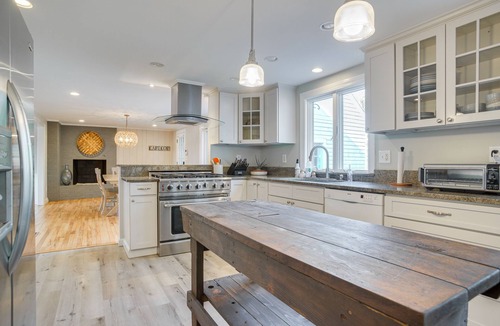 Cataumet House | Steps to Beach: Cape Cod Family Retreat w/Patio