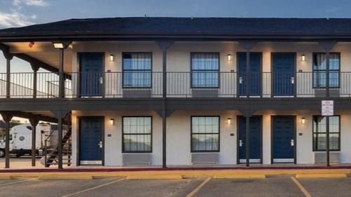 Mesquite Hotel | Studio 6 Suites Mesquite, TX – Gross Rd.