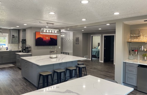 Oronoco Township House | Suites on Cedar - Modern, RiverLakefront Home!