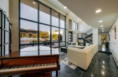 Tucson House | Suncrest compound
