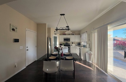 Apache Junction House | Superstition Serenity 4BR /w Hot Tub, Hiking, Golfing