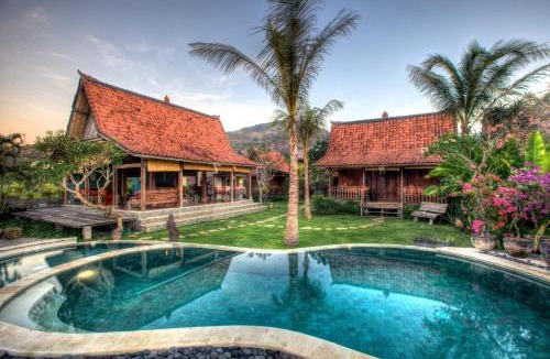 Amed Villa | The Kampung