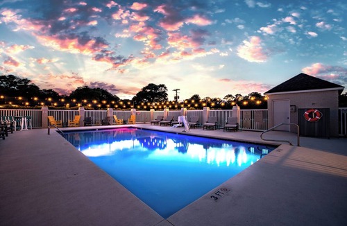 Cedar Point Hotel | The Windstar Hotel - Emerald Isle/Swansboro