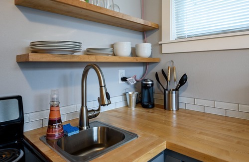Phinney Ridge Cottage | Tiny House