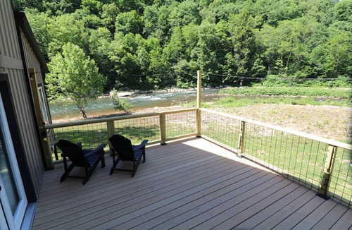 Climax Apartment | Trailhead Studio Walk to Redbank Valley Trail